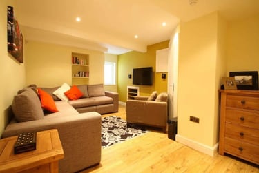 8 bed house, Lenton Boulevard, Lenton, Nottingham, NG72FQ - Image 6